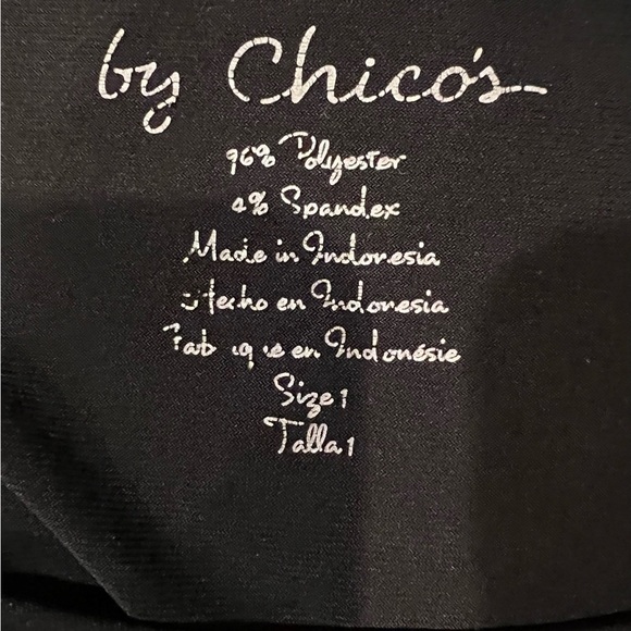 Chico’s blouse size 1 /8 black with tie sleeves. - Picture 5 of 6